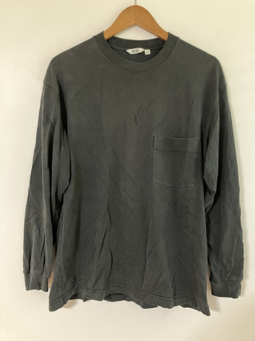 UNIQLO U Men's Long Sleeve T-Shirt Medium Black Crew Neck Pocket Tee FLAW READ